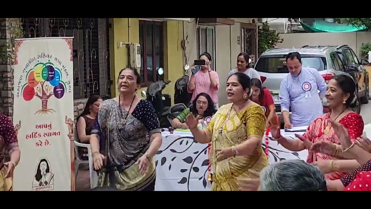 મારા લહેરીયામાં લાગે રૂડા | શેરી ગરબો | પ્રાચીન ગરબા #navratri #dance  #gujaraticulture #garba