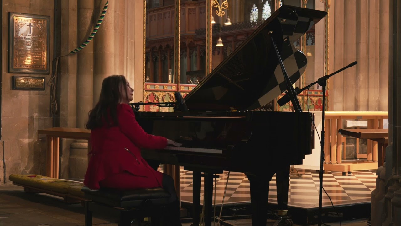 Olga Thomas playing Royal Platinum Love Song LIVE at St Paul's Church, Bedford
