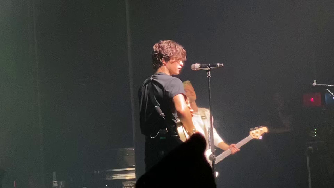 Last Night - The Vamps / Four Corners Tour Brussels