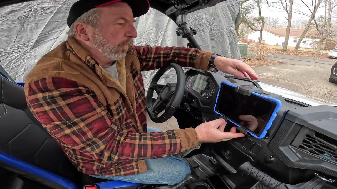 Installing a Goldfire Tablet Holder in a 2022 Rzr Trail Premium 900