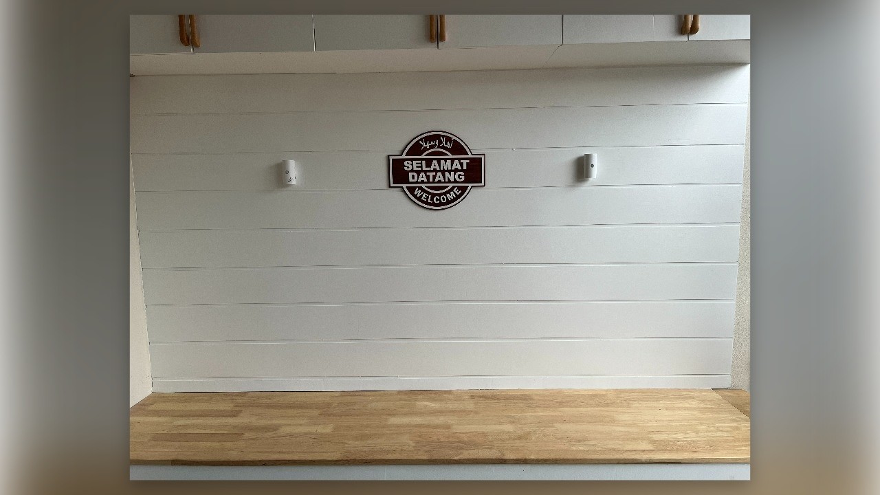 Projek Tempat Simpanan Kayu/Plywood Serta Mencantikkan Ruang Depan Rumah