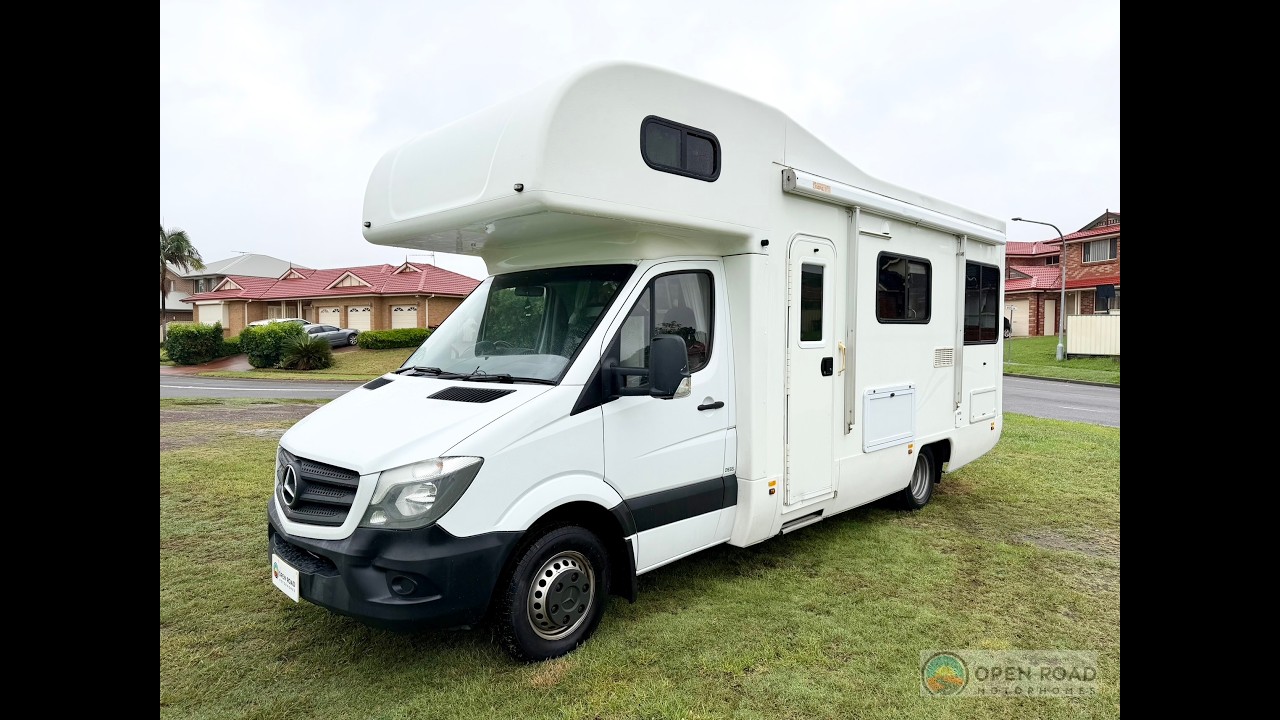 OPEN ROAD MOTORHOMES. Stop Dreaming, Start Living! U1434 MB Kea River 6 berth 2016