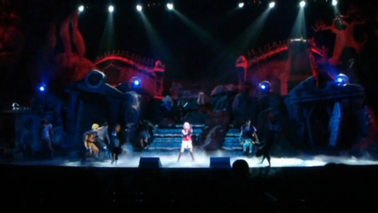 Naruto Shippuden Premier Show 2009 Part 5