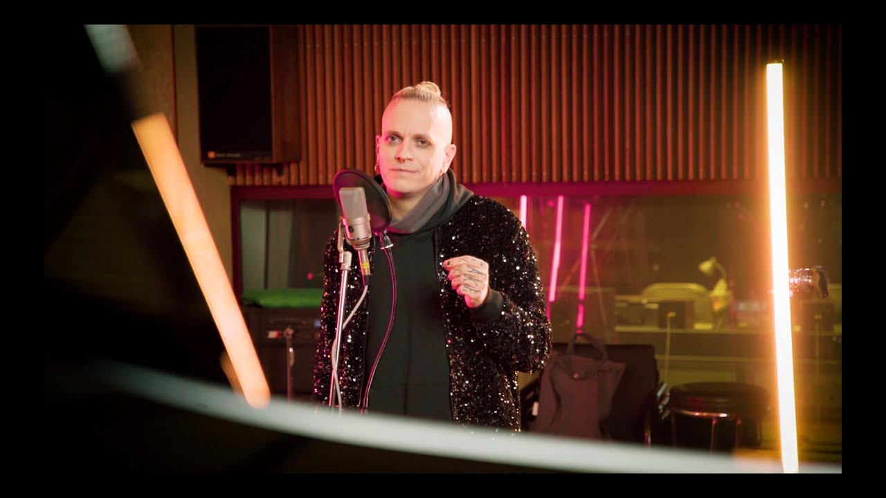 Lord Of The Lost - Blood & Glitter (Live Acoustic @ Chameleon Studios)