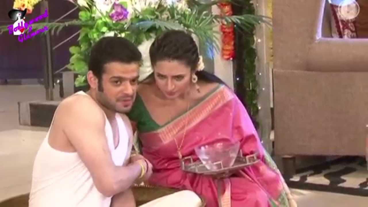 On Location of TV Serial 'Yeh Hai Mohabattein'  Ishita & Raman celebrate Diwali