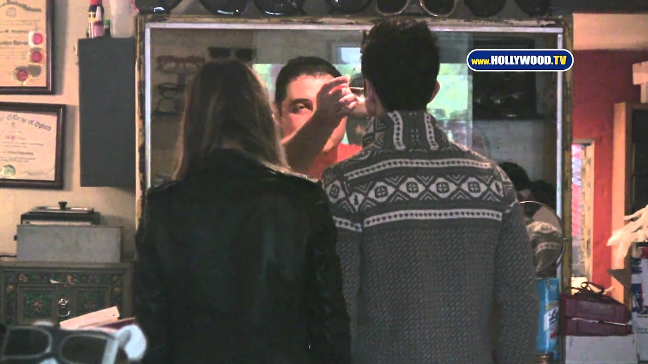 Adam Levine Shops Melrose Boulevard