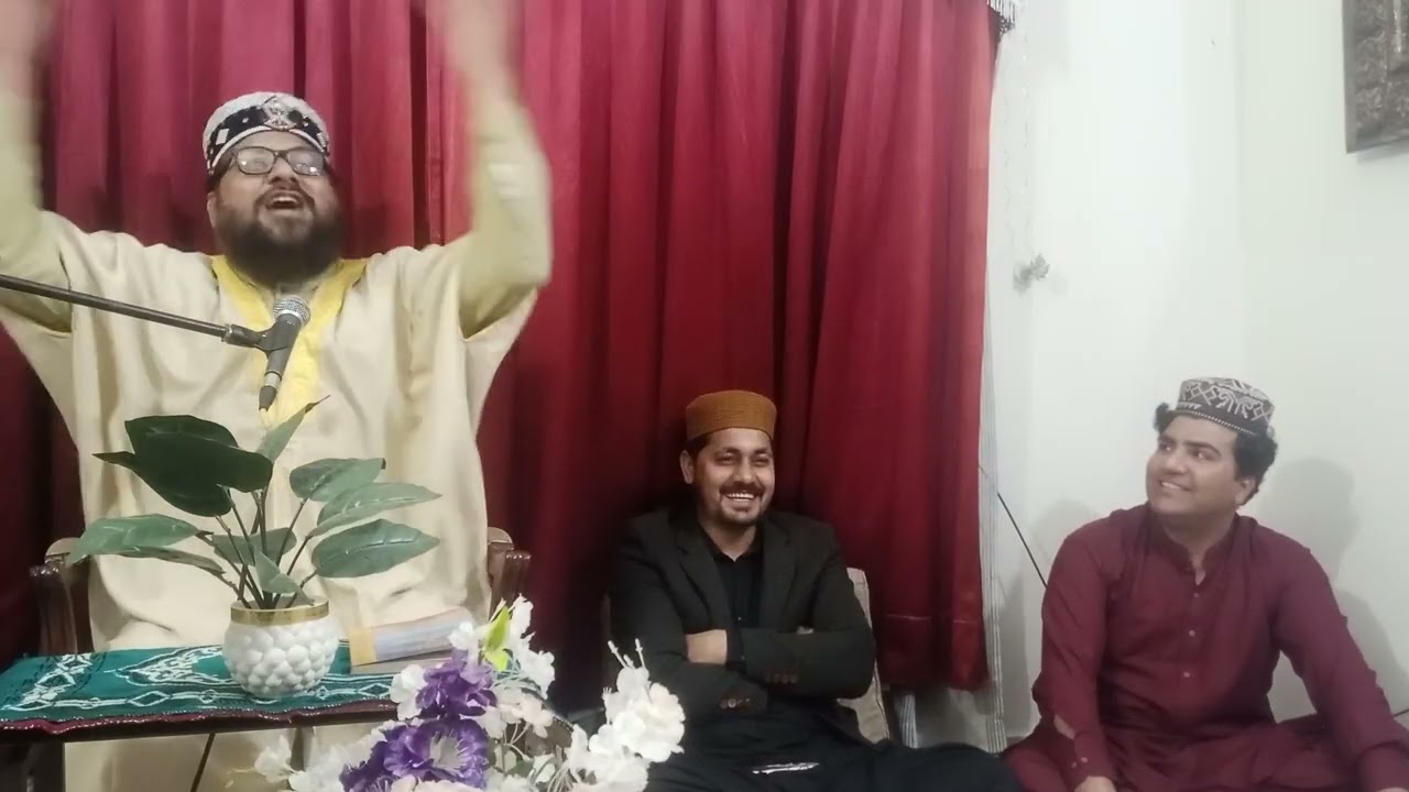 Zubair Haidar with Sahabzadah M Nawaz Qasim MSc Gold Medalist Chishti Hajwairi Ajmairi Qadri Qlndri