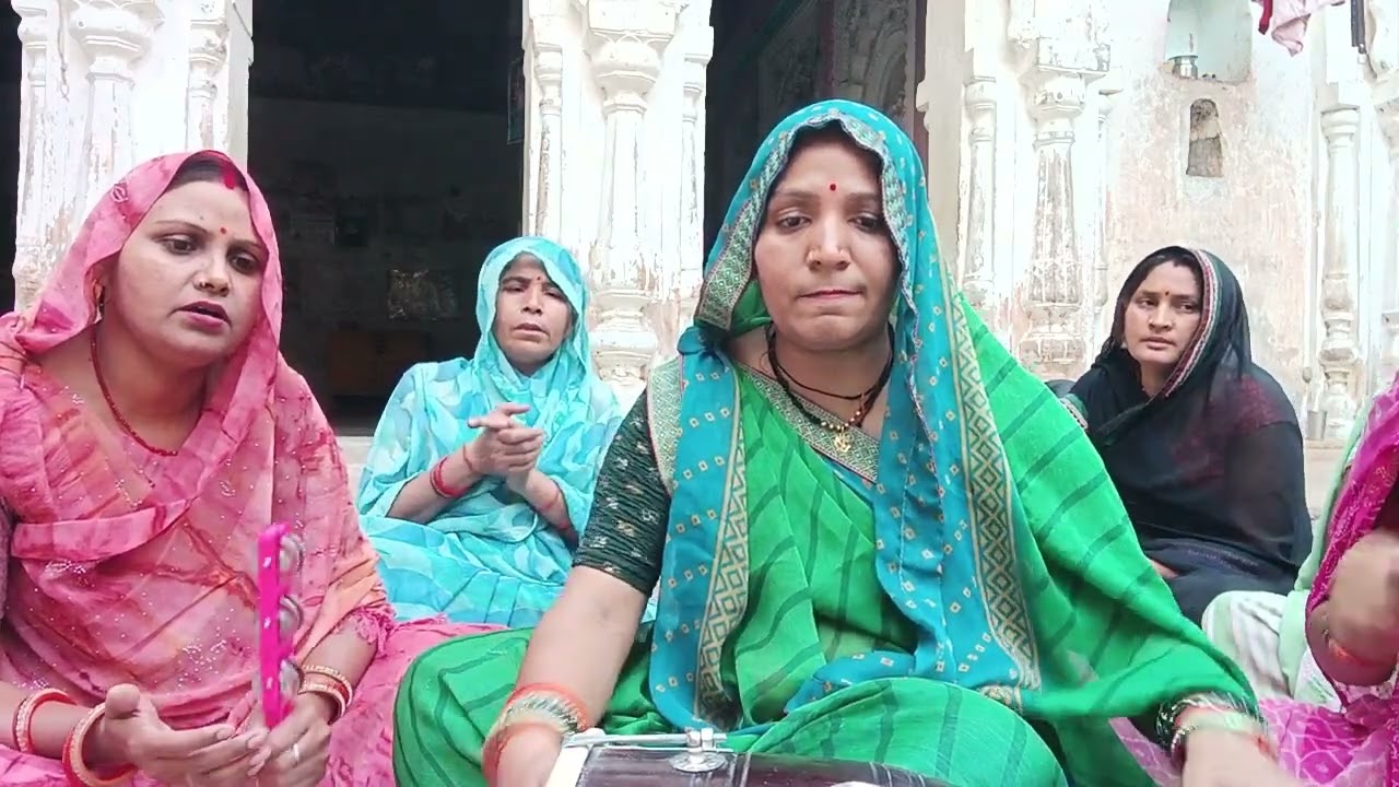 नवरात्रि  भजन 🌹 पकड़ लो हाथ जगदम्बे,