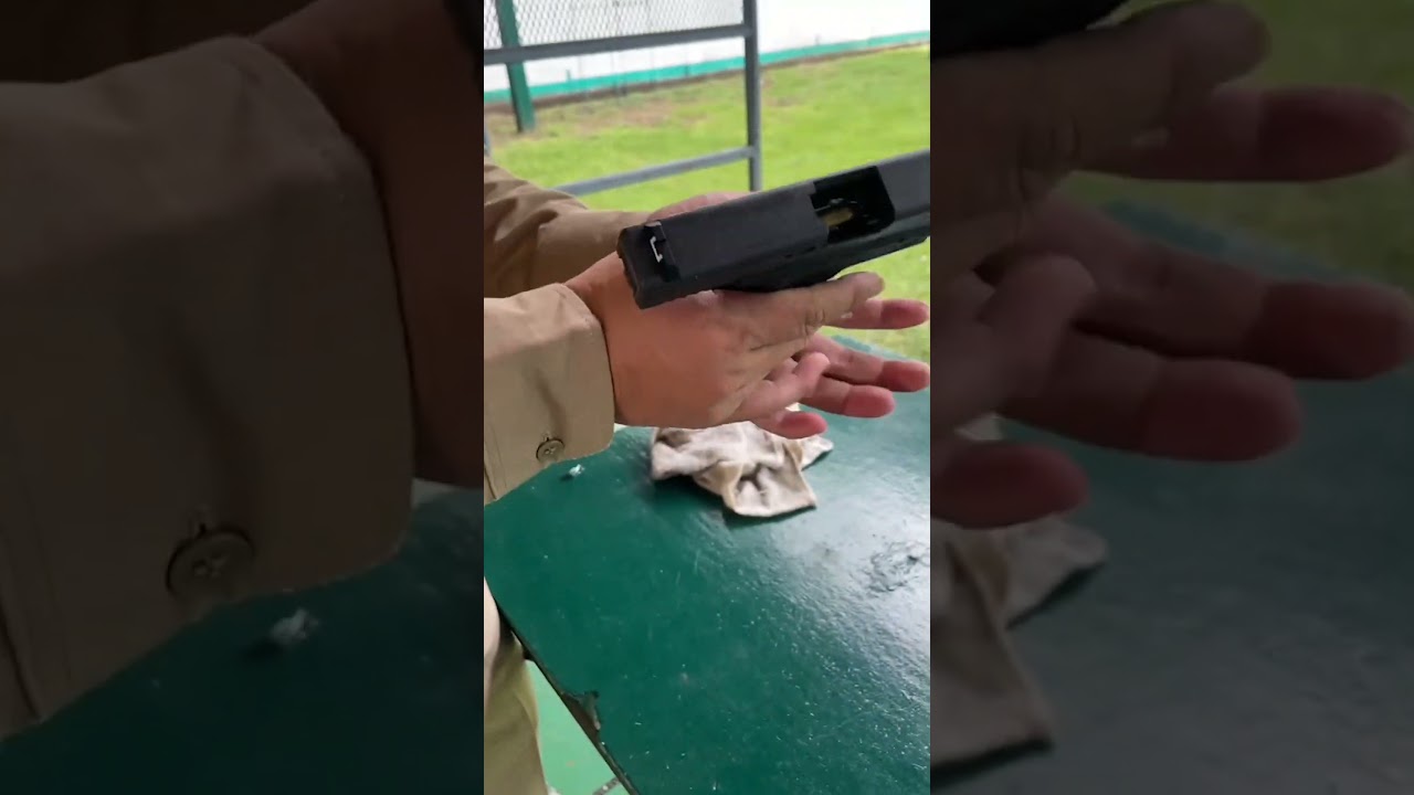 Glock 19 gen 3 Commando shooting range #glock19 #9mm #shortvideo #pistol #shooting #feedshorts