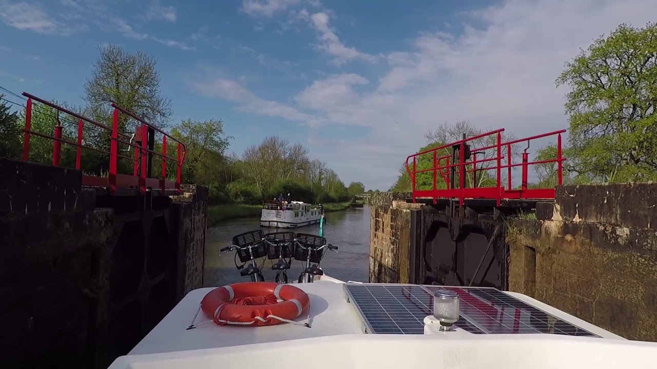 Hausboot Canal du Nivernais ab Corbigny