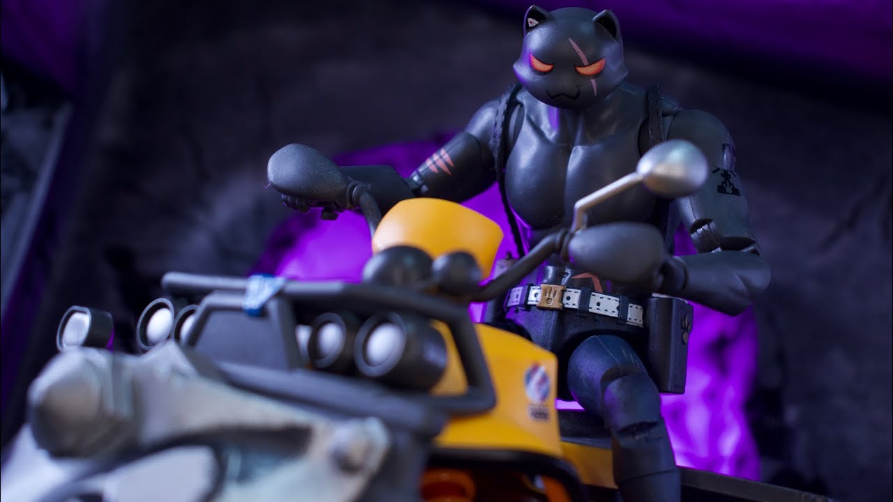 Hasbro Fornite Epic Games Victory Royale Series Shadow Meowscles Review