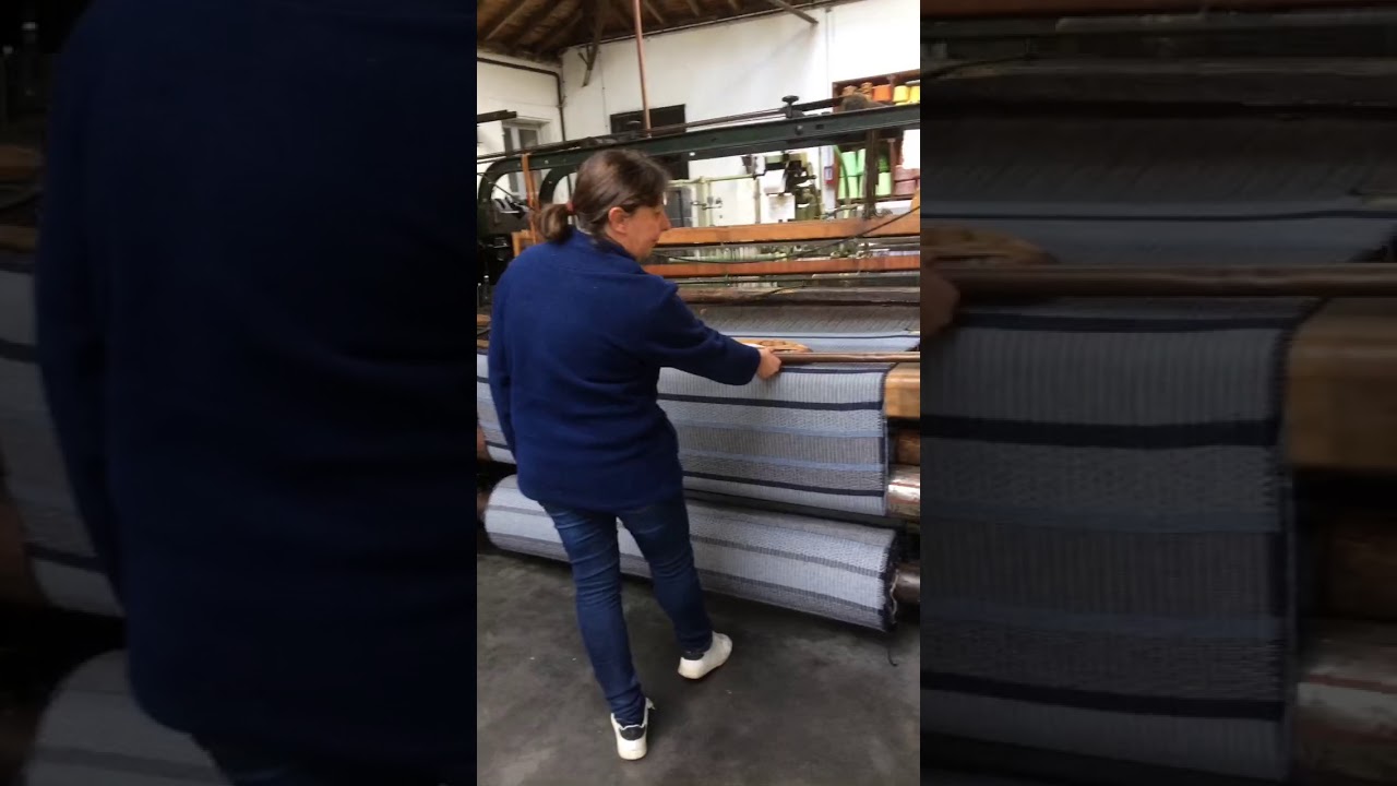 Tissage au Mus&eacute;e D&eacute;partemental du Textile &agrave; Labastide Rouairoux