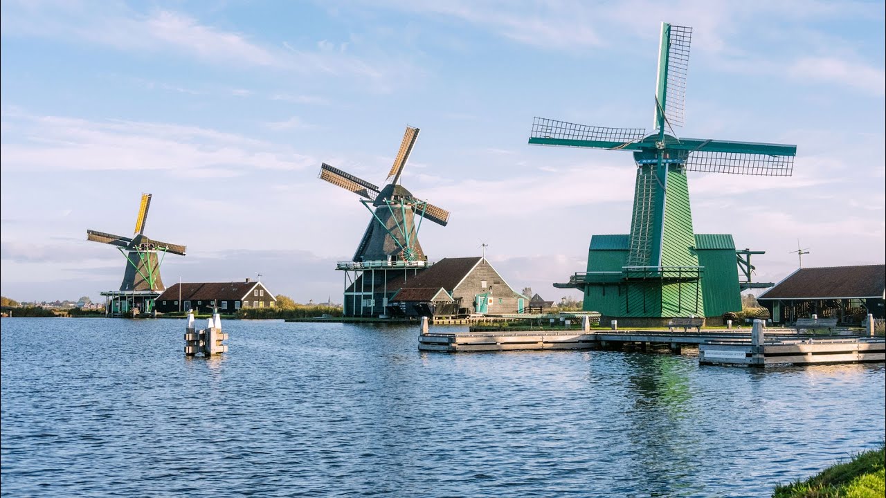 Half-Day Trip to Zaanse Schans Windmills, Marken and Volendam from Amsterdam, the Netherlands