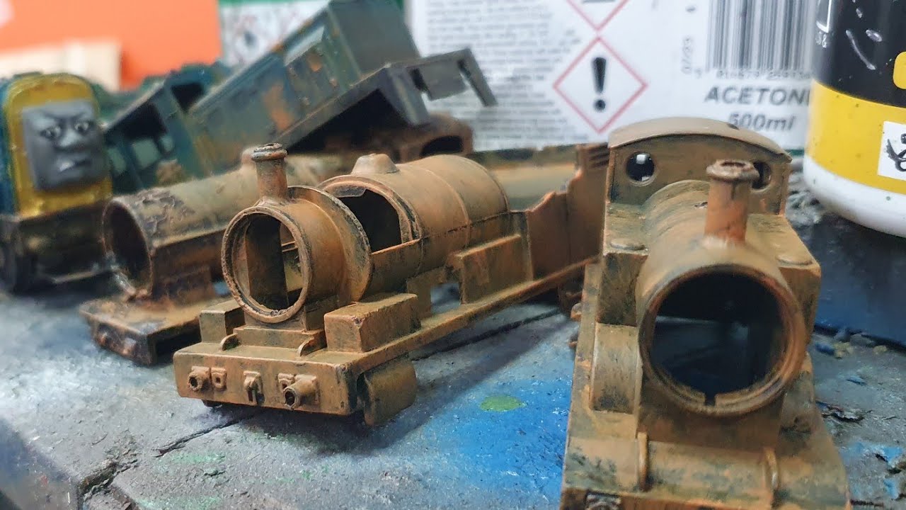How To Make Scrap Loco Set Dressing - Pootistorials