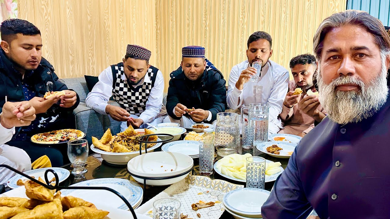 Dawat -e- Iftar Aur Barish  |  Iftar With Friends |  Mubarak Ali Tour And Taste
