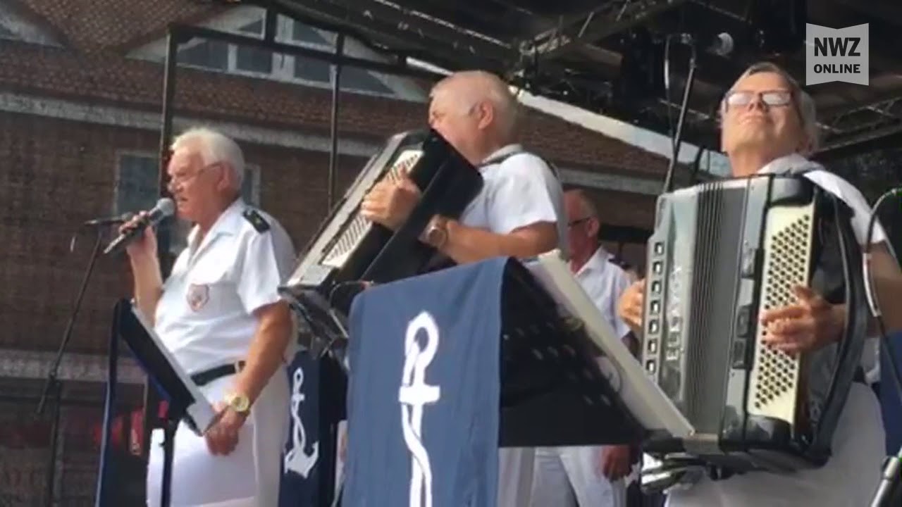 Krabbentag und Shantyfestival in Hooksiel