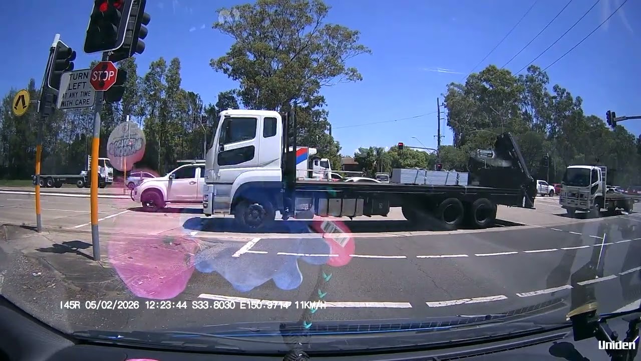 It looks like an entire pallet wrap as the tail. Cosplay car. (2:13).