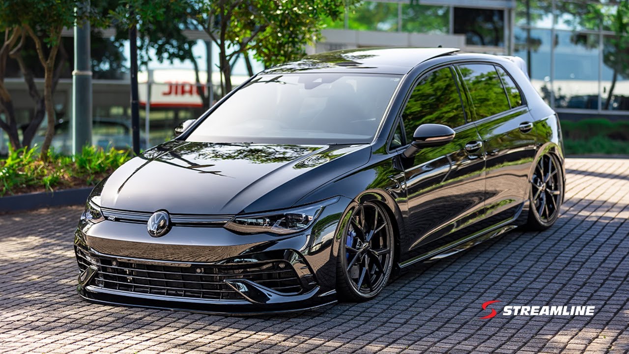 STREAMLINE BAGGED VW GOLF 8R | MK8R | AKRAPOVIC | GOLF 8R ON AIR RIDE
