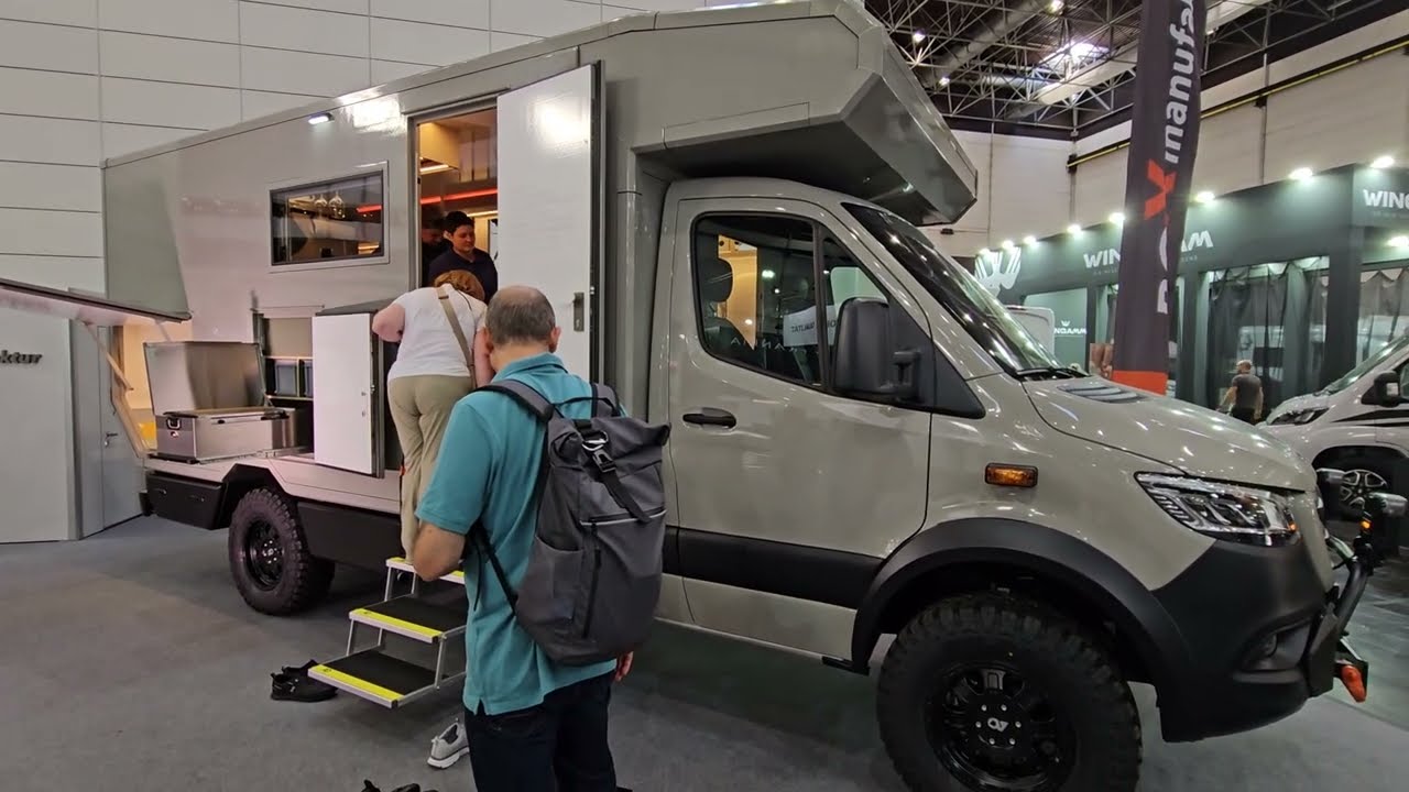 OUTSTANDING 4x4 Mercedes EXPEDITION VEHICLE from Box Manufaktur. Guided room tour!