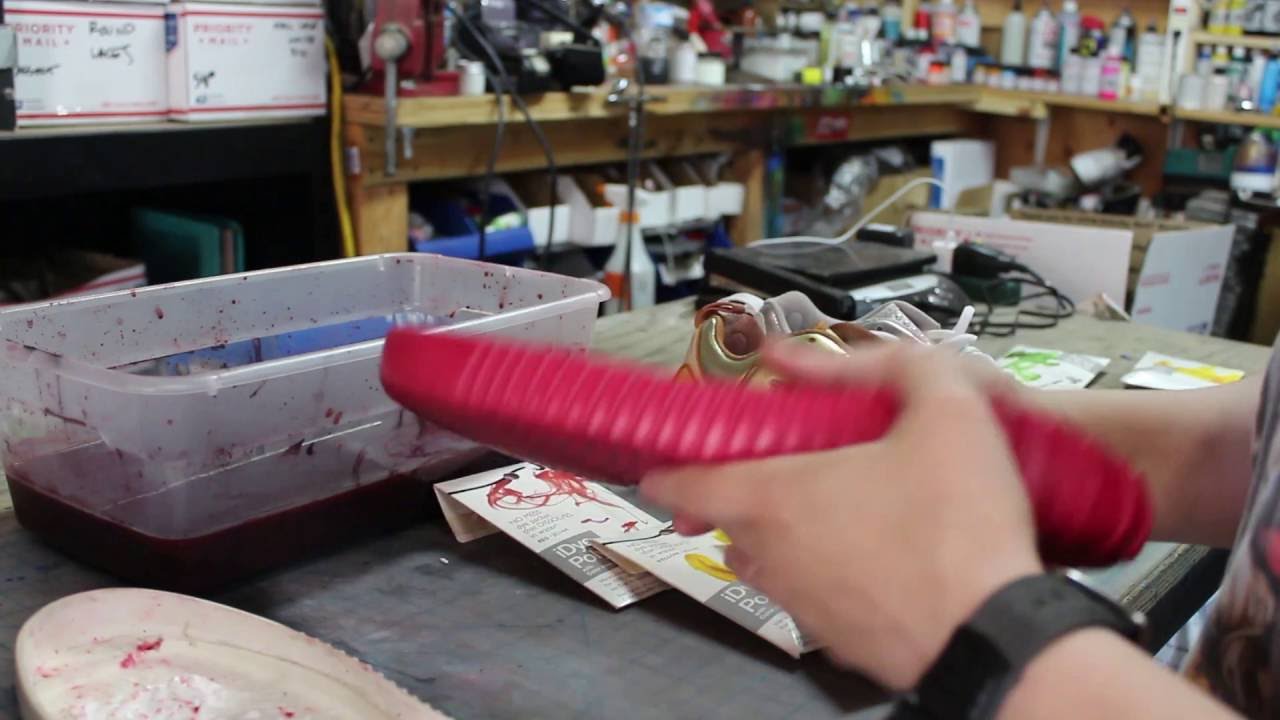 DYING SOLES ON CLEATS AND SNEAKERS USING IDYE POLY