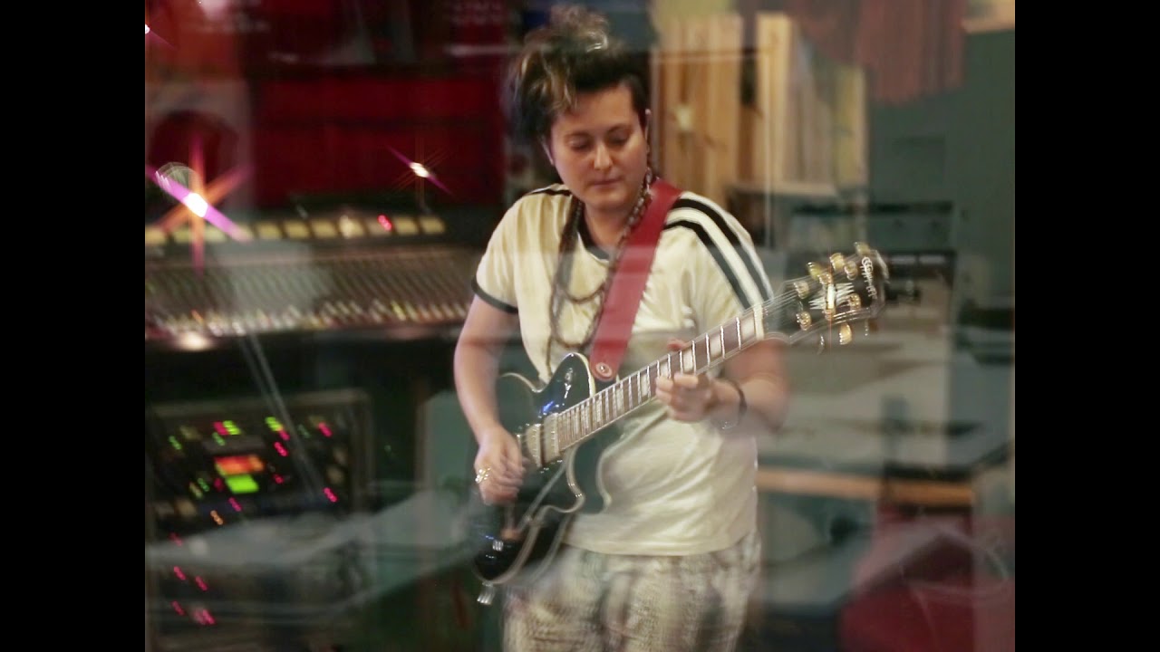 Royal Family - Live Session In Space