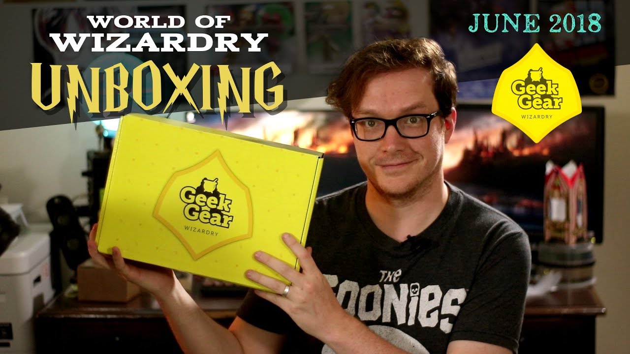 Geek Gear World of Wizardry Unboxing - June 2018 - Hufflepuff