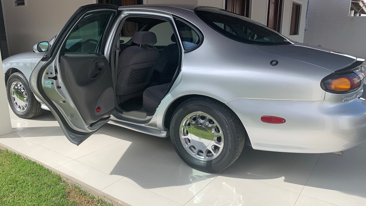 Ford Taurus: Premium para o dia a dia? Vantagens e desvantagens!