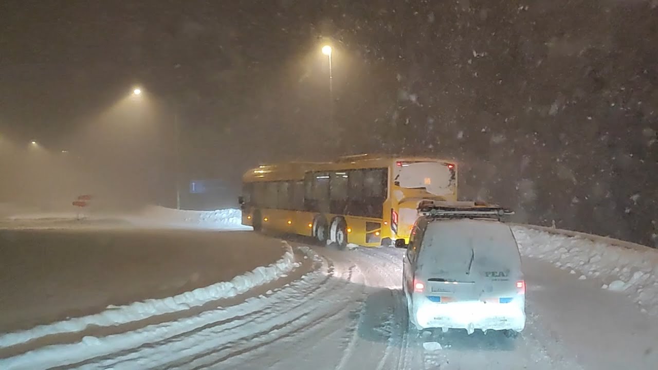 Zima jakiej dawno nie było. Trudne warunki drogowe na początek. Vlog#1/2026 #truck #snow #sweden 