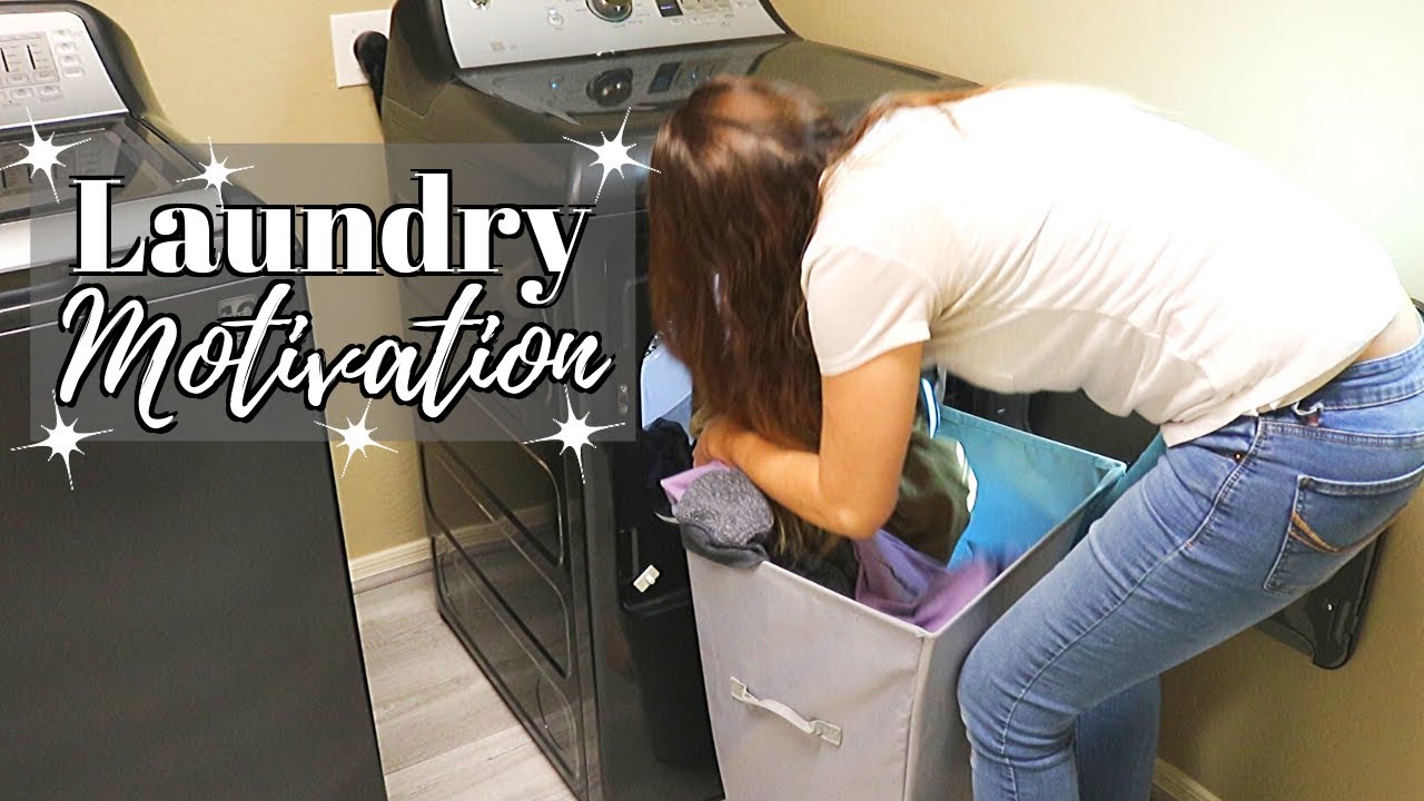 LAUNDRY DAY AND MORE CHORES // CLEANING MOTIVATION // CLEANING MOM