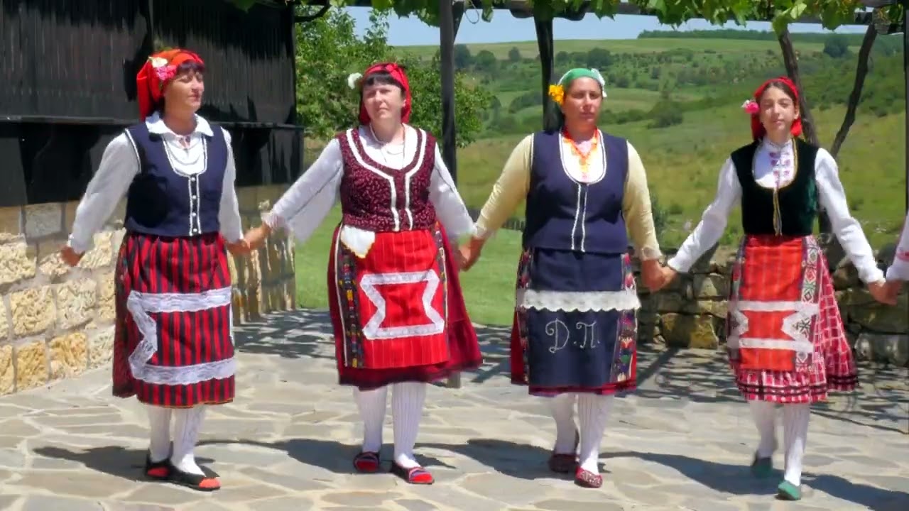 Клуб за народни хора „Извор“при НЧ „Отец Паисий -1942“с. Кайнарджа- Талима