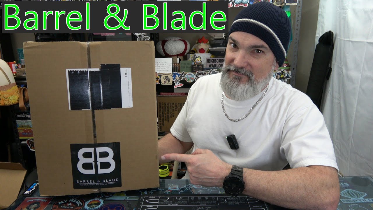 Подписка на коробку с товарами Barrel & Blade!