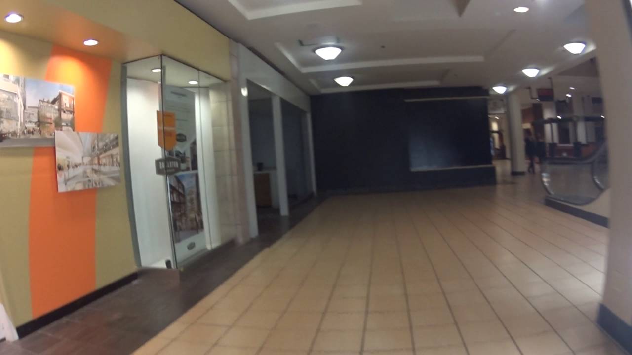 Dead Mall Series: 9/27 5. Ballston Common Mall: main entrance through 1st floor (last time)