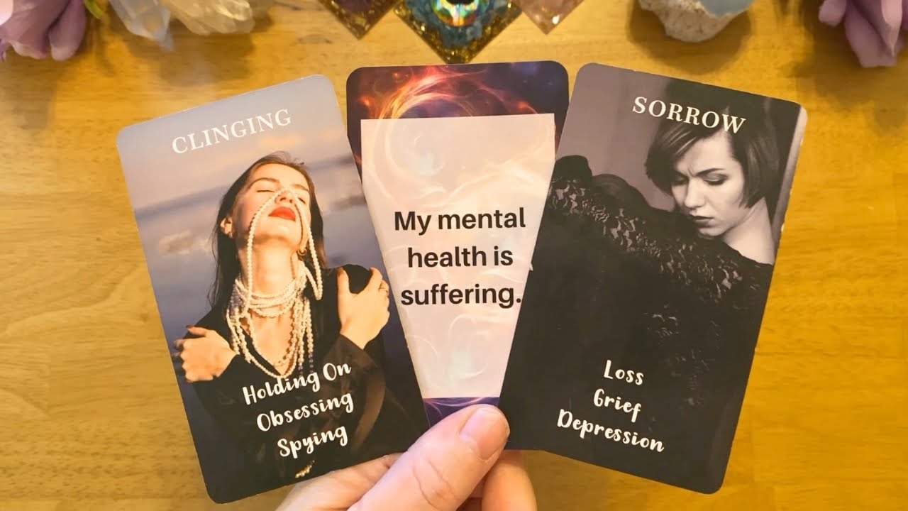 THEY CAN'T TAKE THE SILENCE BETWEEN YOU 😰  THEY'RE GOING CRAZY ☹️ (COLLECTIVE LOVE TAROT READING)