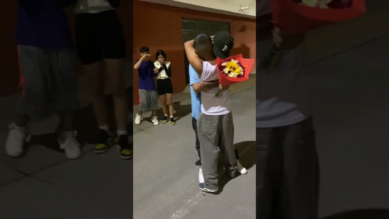 Amor&hellip; 👬🏻 #amoresamorlgbtt #gay #lgbt #pride #8demarzo #arianagrande