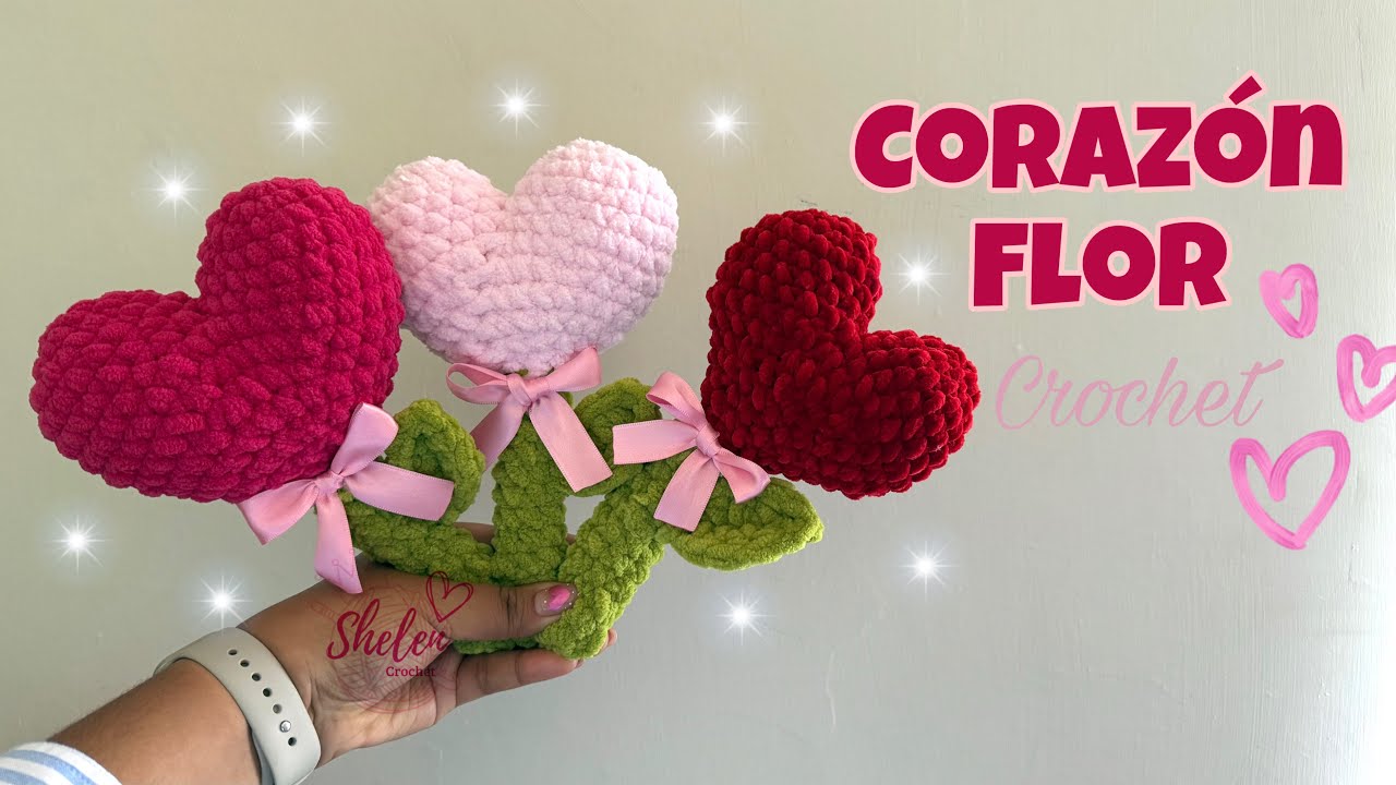 Corazón flor crochet 🧶con hilo chenille 💕♥️ 20 cm