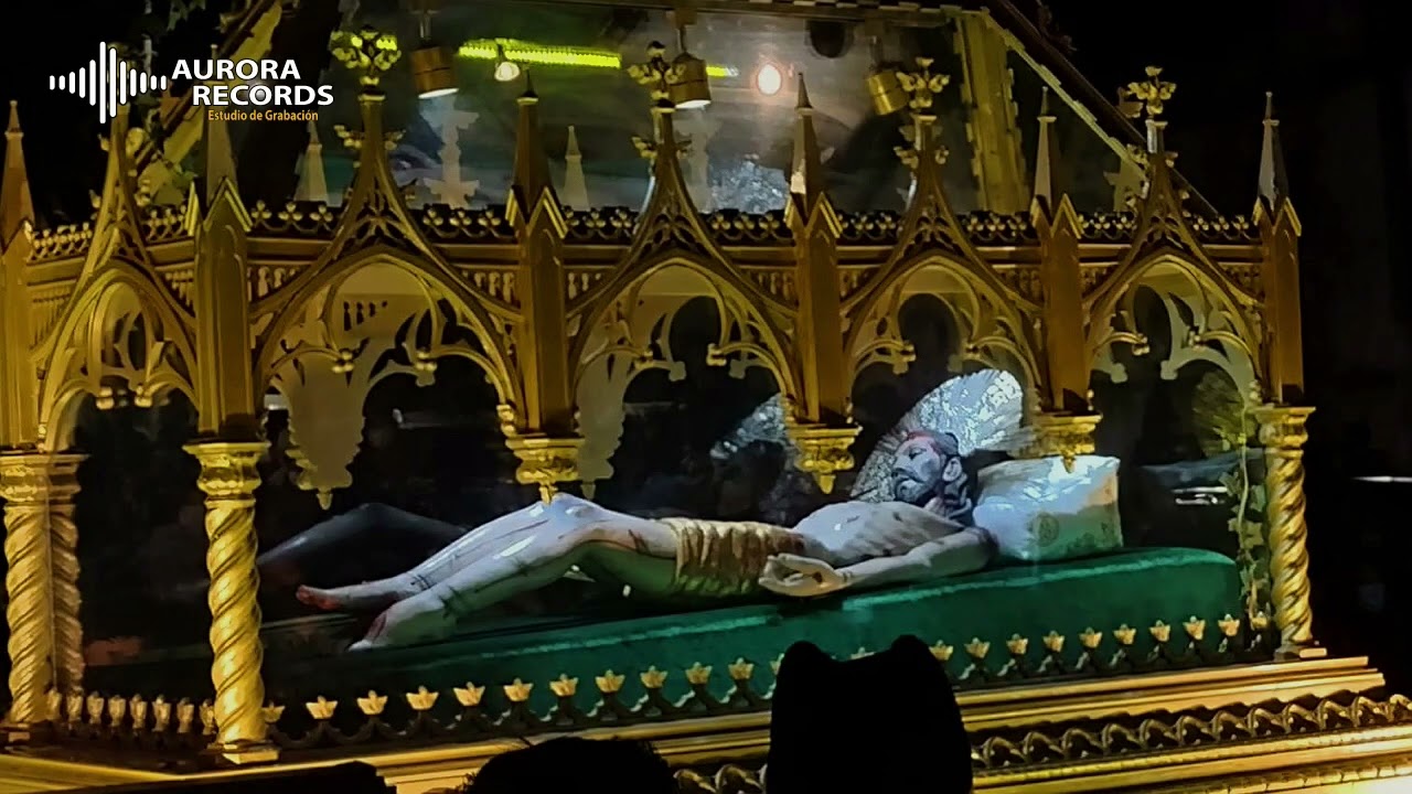 A Tu Ecuentro Señor Sepultado de Catedral / Juan Silverio.