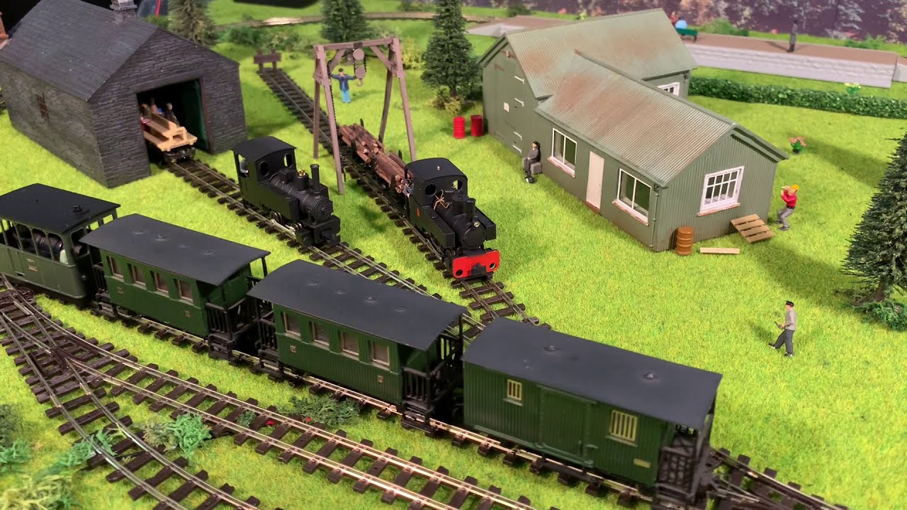 H0e / OO9 Layout - MinitrainS Decauville, Henschel GOSM Tramway & Toma Model Work's 0-4-0 O&K