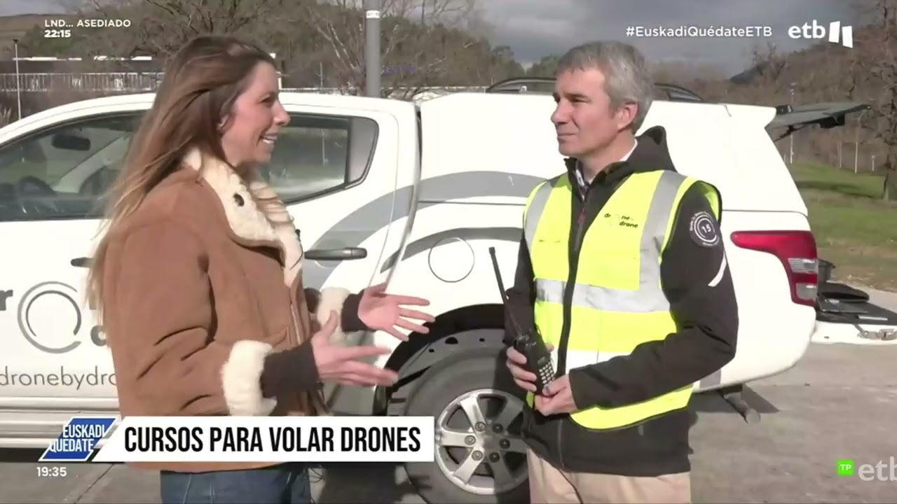 Dronebydrone ETB 'Euskadi Quédate' drones curso de pilotos de dron