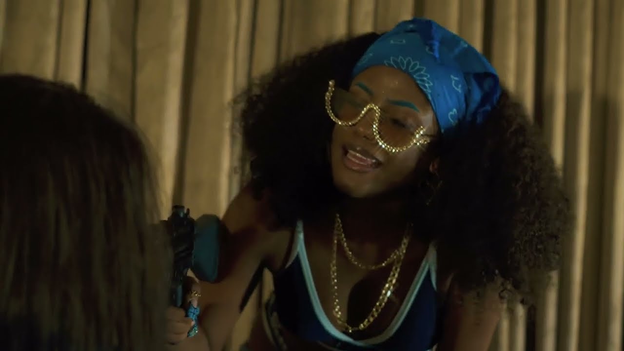 Bluena - Abosi (Visualizer)