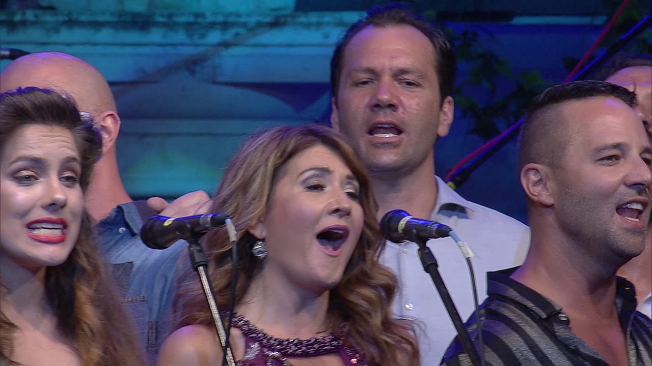ĐANI STIPANIČEV  &  SVI IZVOĐAČI  - CESARICA (LIVE ŠIBENIK 2018)