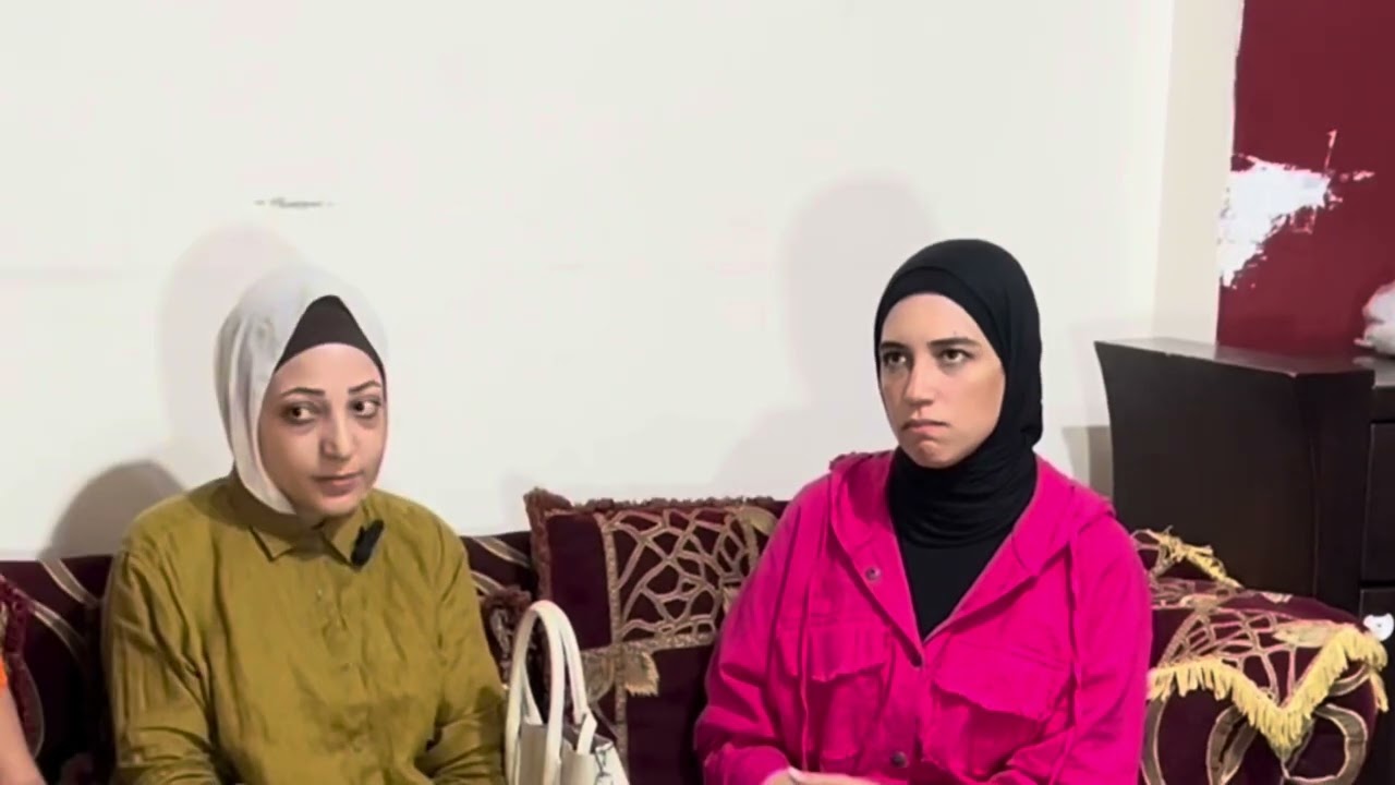 مرات اخويا بتصنت علينا واحنا بنتكلم…..شوفوا حصل ايه