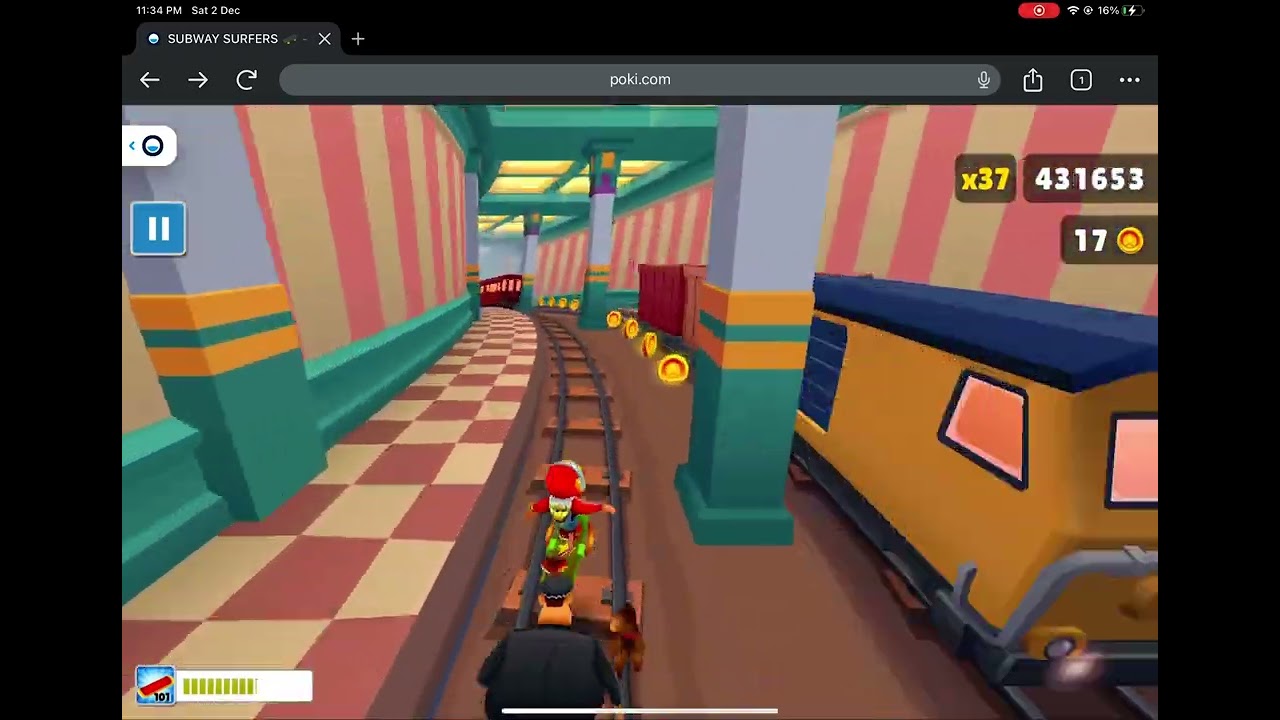 Subway Surfers London in poki (1.6m score trying not to collect coins)