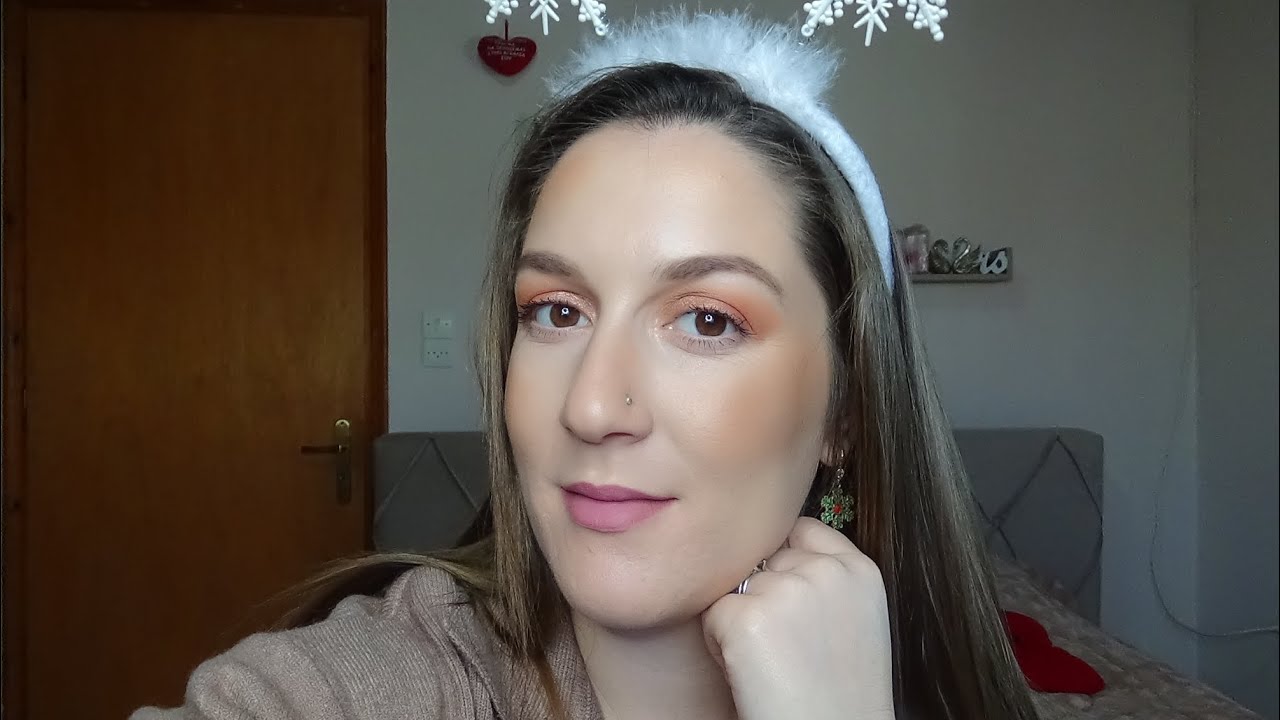 Γιορτινό μακιγιάζ για όλες τις ώρες 🤶🏼🎁✨| Zoi M ZoiLovesTheGlitter 