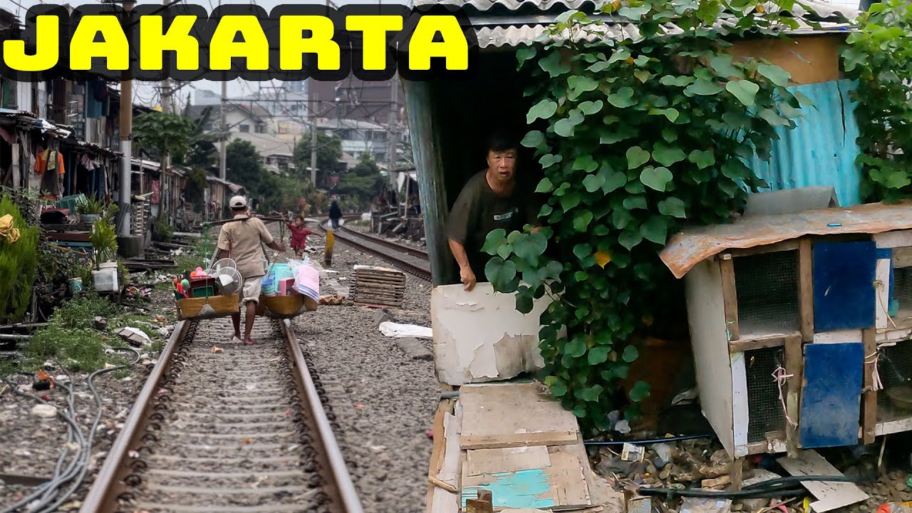 Endonezya'nın İki Yüzü! Raylar Üstünde Yaşayan İnsanlar JAKARTA / 411