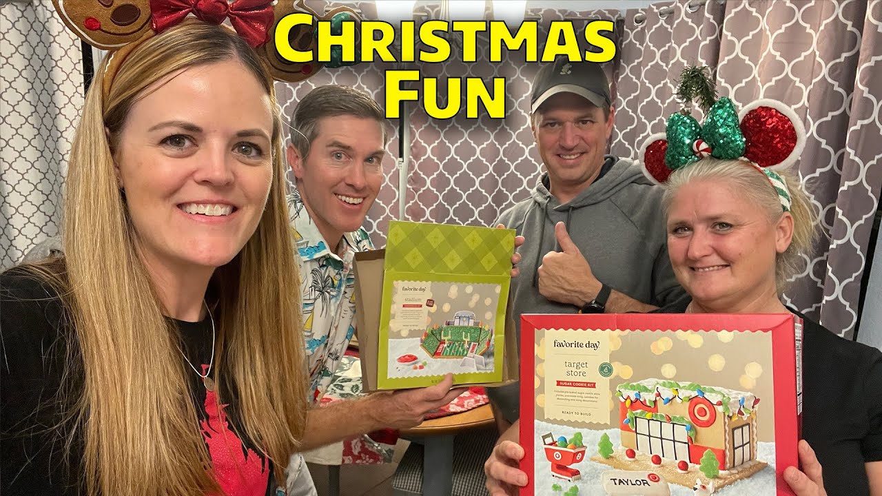 Christmas Fun  - Shopping, Gingerbread Houses & Candy Tasting....Kinda! - December 2022