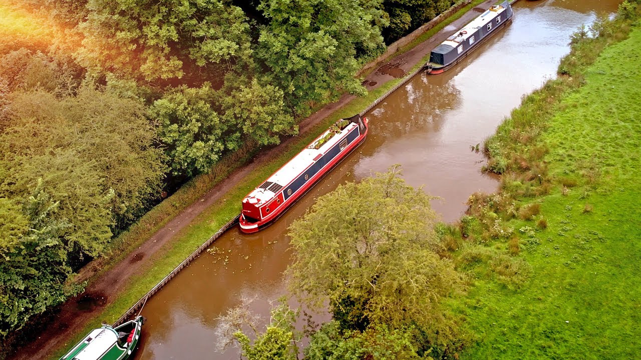 Drone Films Narrow Boat & I Meet Some Youtubers Floating Our Boat