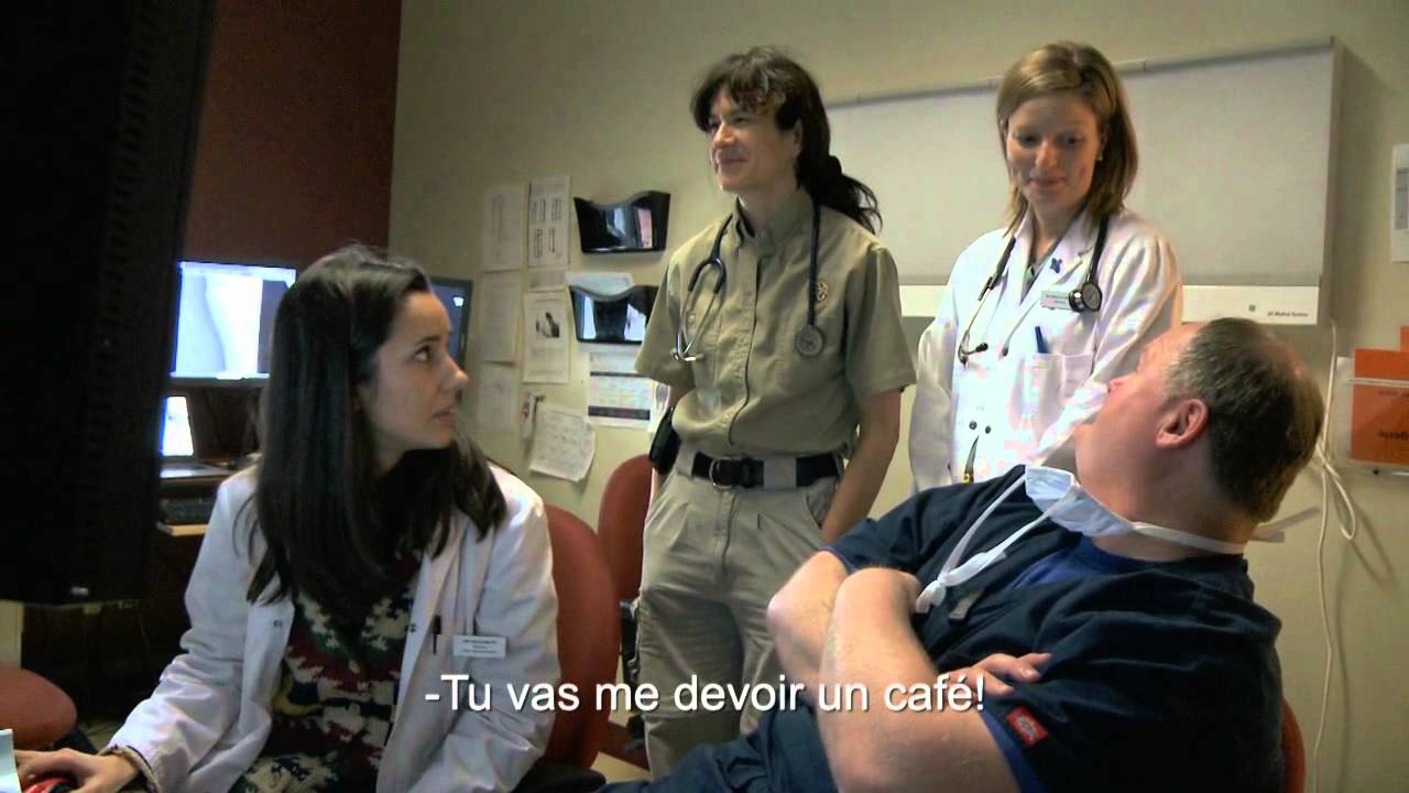 Émission Hôpital vétérinaire - TV5 - Le cas de Nick, l'ours à lunettes