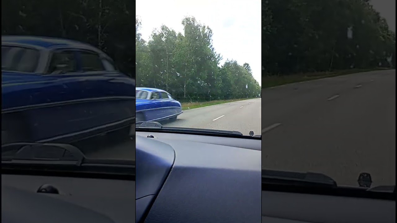 I saw something very illegal while driving when I'm on my way to Spritans fabriken in &Ouml;d&aring;kra.