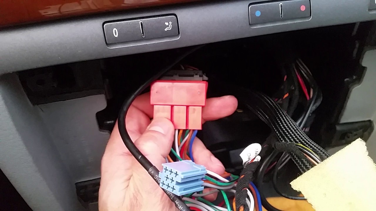 VW Phaeton Yatour Bluetooth Install