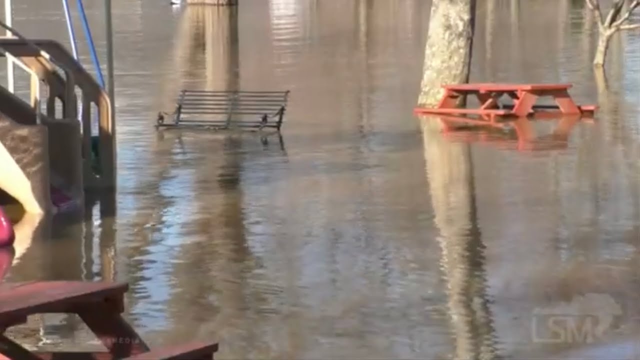 03-02-2021 Bellevue, KY - Bellevue Park Under Water - Flooding
